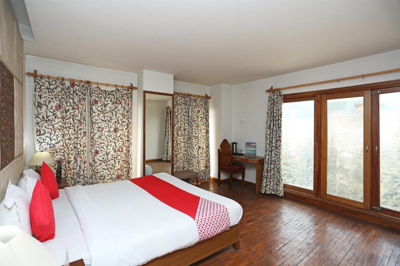 Oyo 27008 Paradise Gateway Hotel Srīnagar Esterno foto